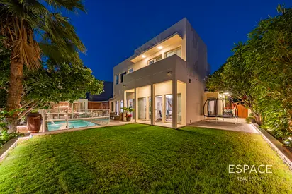 Turnkey | 4BR Villa | Near Pool and Park
