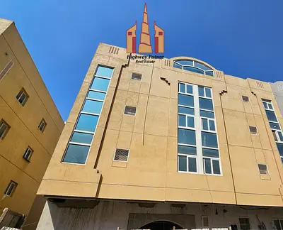 Brand new building 25 Studio g+3 old muwaileh near Madina supermarket 500k rent.