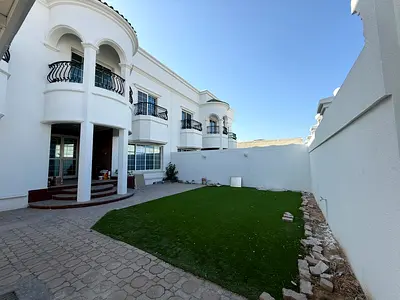Nice Four Bedroom Villa With Pvt Pool In Safa2