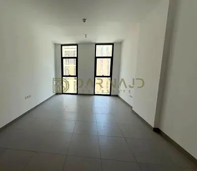 شقة رائعة للبيع مكونة من غرفة و صالة في مشروع الممشى