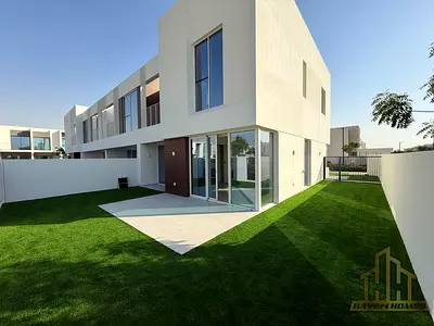 HUGE SPACE| BRAND NEW | READY TO MOVE