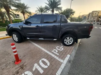 4X4 DIESEL 2015 Ford Ranger 3.2L || GCC Specs ||Well maintained single owner used