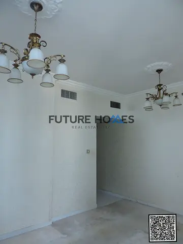 Glorious 2 BHK flat For Sale in Falcon Tower with parking