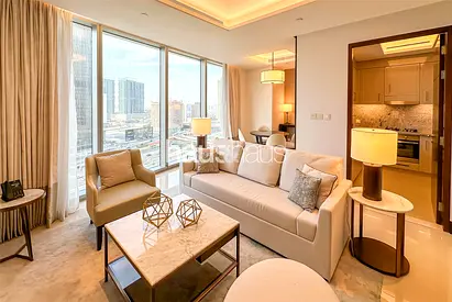 5-Star Living | Panoramic City Views | Luxury