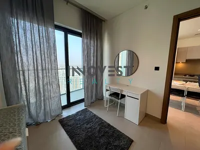 Stunning 1 Bedroom Apartment | High Floor | Lagoon View | Furnished
