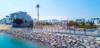 🌅 A breathtaking Sharjah skyline at your doorstep