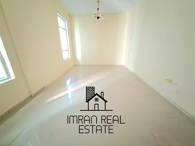 Spacious 2BHK with balcony and good location, ready to move