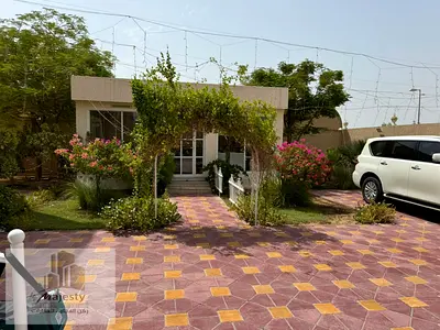 Villa in the Emirate of Sharjah, Al Houshi area, with a land area of 10,000 sq ft, features a prime location. For sale with furniture.