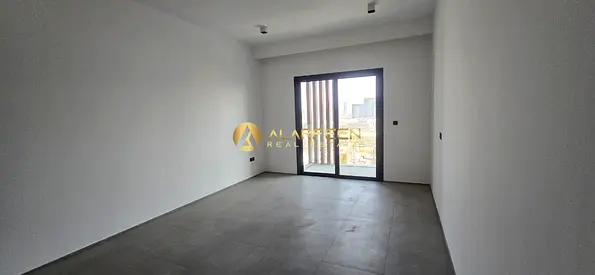 Spacious 2 BR | Prime Location | Call Now