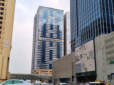 31K,32K,1 CHQ,36K,37K,38K 4/6 CHEQ + 1 MONTH FREE OFFER LIMITED PERIOD ONLY ON 1 BR HALL APARTMENT ON F24 BUS STOP NEXT TO LULU ON DUBAI SHRJAH BORDER