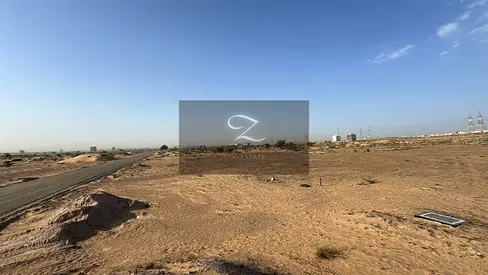 للبيع ارض سكني_تجاري زاوية في الشارقة / جويزع المالحة سابقا