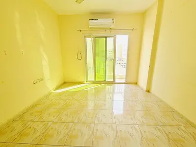 LAVISH 1BHK APARTMENT FOR FAMILY WITH BALCONY