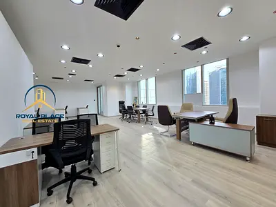 Canal View | Upgraded | Spacious | Near metro