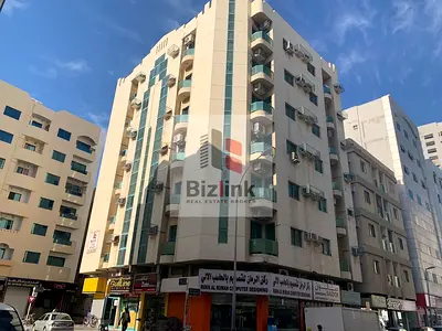 بناية مميزة للبيع في منطقة أم الطرافة، الشارقة – عائد أكثر من 10%