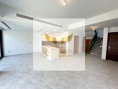 3 Plus Maid | Spacious Layout | Prime location| Vacant mid april
