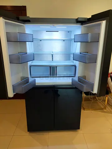 Samsung BESPOKE 4-Door Flex Refrigerator with Customizable Design Colour Panels