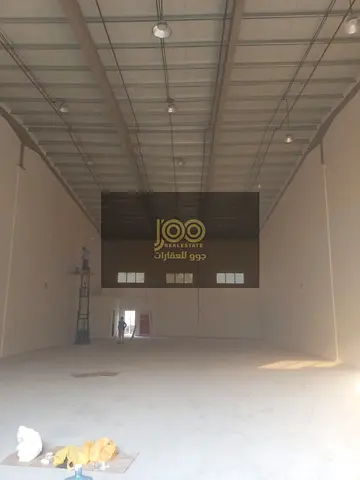للايجار سنوي مستودع في ام القيوين منطقة ام الثعوب  فرصة ممتازة لاصحاب الاعمال والباحثين عن مستودع واسع
