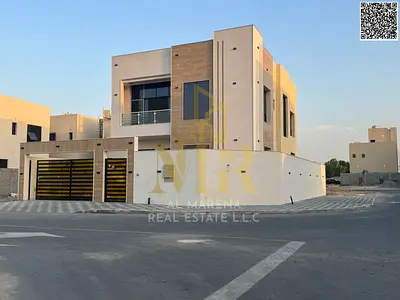 A golden opportunity to own your dream villa for sale in Al Amrah – a distinguished corner villa | 5 master bedrooms | spacious living and dining area
