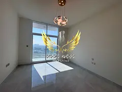 High floor | Road View | Prime location