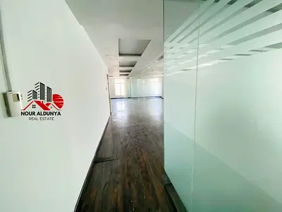 FULLY COMERCIAL TOWER. 1430SQFT OFFICE. AC FREE BOOK NOW