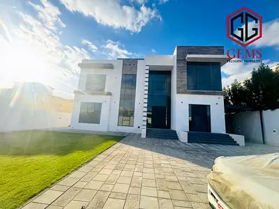 MODERN VILLA | PANORAMIC ELEVATOR | SERVANT BLOCK
