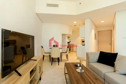 شقة فاخرة 1 غرفة نوم واسعة – غير مفروشة | متاحة في طابق منخفض