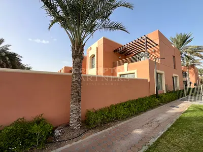 Corner 5BR Villa | Also for Expats | Sea Views