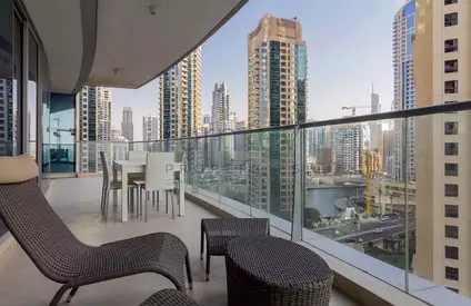 Your Dream Home Awaits:Spacious 2-Bed+Marina View