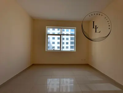 Nice and comfortable 2bhk apartment in 45k, big hall and kitchen.