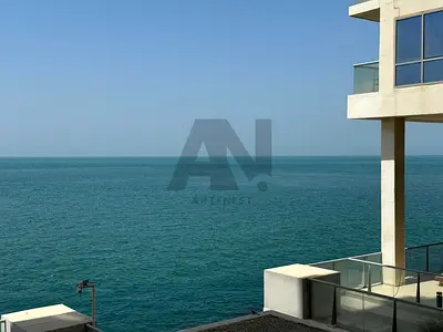 Unfurnished | Duplex with Charming Sea View | Vacant