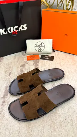 Hermes Izmir Sandal ‘Dark Mocha’