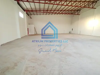 SPACIOUS 4000 SQUARE FEET WAREHOUSE WITH MEZANNE