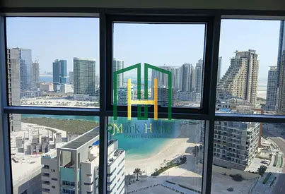 Canal View | Vacant | Balcony