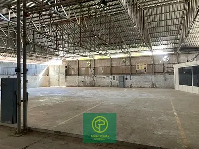 Al Qusais 9,000 sq. Ft warehouse with built-in office, toilet, and pantry