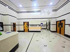 ONE MONTH FREE//NO COMMISSION//SEPRATE HALL// //NEAR SHARJAH CITY CENTRE BUS STOP// LAST UNIT 1BHK W