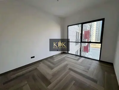 Pool View | Fitted Kitchen | Prime Location