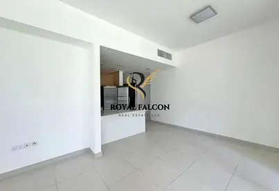 UNFURNIESHED| COMMMUNITY VIEW| SPACIOUS