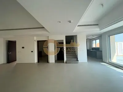 SPACIOUS | UPGRADED | 4 BEDROOM PLUS MAIDS VILLA