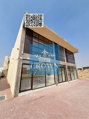 🔥 GRAB THE DEAL COMMERCIAL SHOWROOM IN A PRIME LOCATION FOR SALE