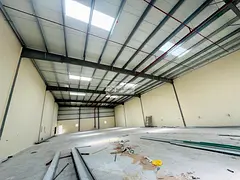 Electricity 3 phase (50 kw)/8000 Sqft Warehouse for rent in sajaa emirates industrial area, Sharjah
