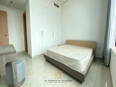 BEAUTIFUL SEMI FURNISHED 1BHK I THE HEART OF JVC