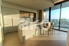 Luxurious fully furnished two-bed brand new