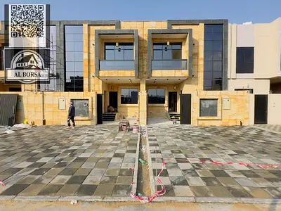 Townhouse for sale in Al-Haliyo 2, near the mosque. 5 master bedrooms, living room, hall, and kitchen.