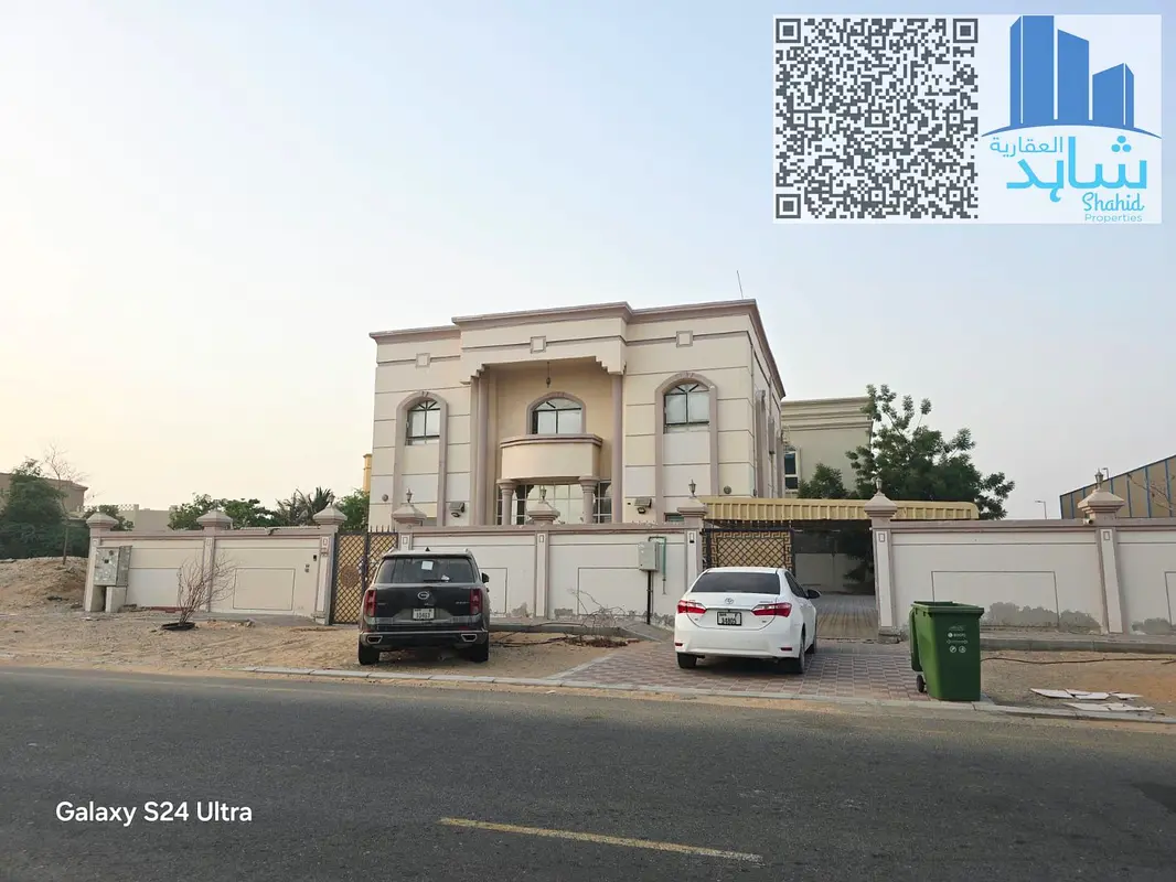 🏡 Spacious 6-Bedroom Villa for Rent in Al Hamidiya, Ajman 	•	Plot Size: 10,000 sq. ft. 	•	Bedrooms: 6 	•	Living Spaces: 2 Halls + Majlis 	•	Outdoor Space: Private Garden 	•	Annual Rent: AED 115,000 	•
