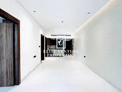 VACANT | SPACIOUS | PRIME LOCATION