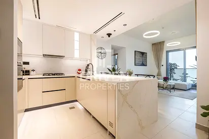 Brand New and Fully Upgraded Kitchen | Furnished