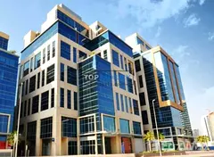 4parkings| Road view| furnished