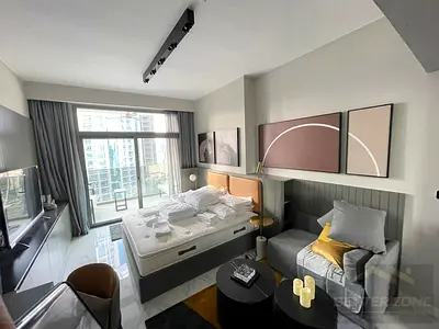 Studio With Balcony - Fully Furnished -Street View