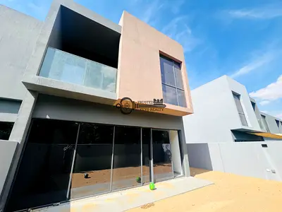 Exclusive 3BR kaya House – Modern Living & Prime Location – 135K