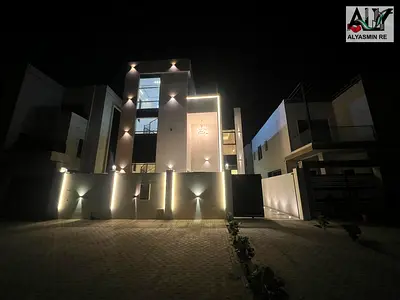 فيلا بسعر ممتاز 5 غرف ماستر ارضي واول وروف وجه كلاسيك تملك حر لجمبع الجنسيات - شامل رسوم تسجيل